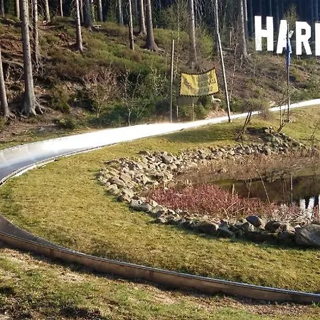 Resident A001 - Bezbarierovy Idealni Pro Rodiny S Detmi, V Tesne Blizkosti Anenskeho Udoli, Bobove Drahy, Arealu, Skoly, Free Parking, Free Wifi, Vyhled Do Zahrady S Posezenim Na Terase, Detske Hriste V Arealu *