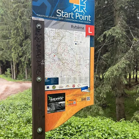 Resident A001 - Bezbarierovy Idealni Pro Rodiny S Detmi, V Tesne Blizkosti Anenskeho Udoli, Bobove Drahy, Arealu, Skoly, Free Parking, Free Wifi, Vyhled Do Zahrady S Posezenim Na Terase, Detske Hriste V Arealu