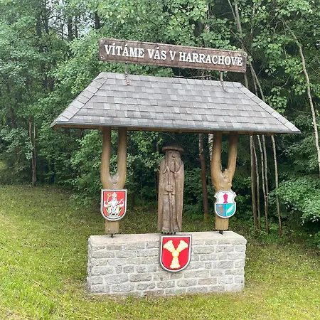 公寓 Resident A001 - Bezbarierovy Idealni Pro Rodiny S Detmi, V Tesne Blizkosti Anenskeho Udoli, Bobove Drahy, Arealu, Skoly, Free Parking, Free Wifi, Vyhled Do Zahrady S Posezenim Na Terase, Detske Hriste V Arealu