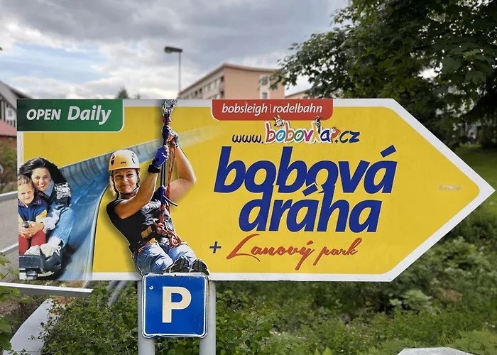 Lägenhet Resident A001 - Bezbarierovy Idealni Pro Rodiny S Detmi, V Tesne Blizkosti Anenskeho Udoli, Bobove Drahy, Arealu, Skoly, Free Parking, Free Wifi, Vyhled Do Zahrady S Posezenim Na Terase, Detske Hriste V Arealu Harrachov